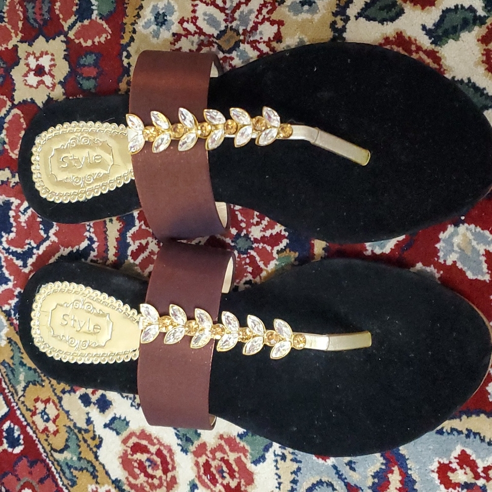 Woman's sandals